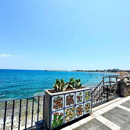 D'amuri * Giardini-Naxos